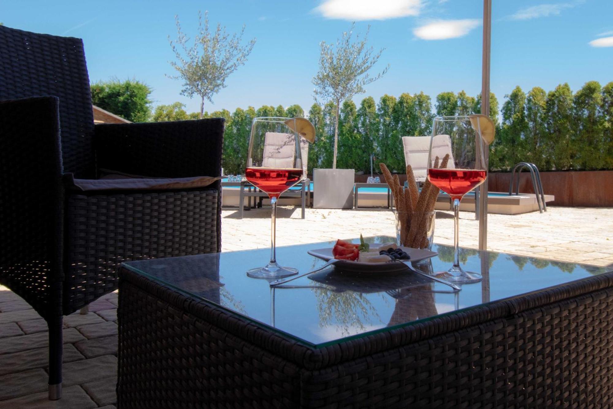Melaniesguesthouse 4 Zimmerwohnung Caldaro Exterior foto